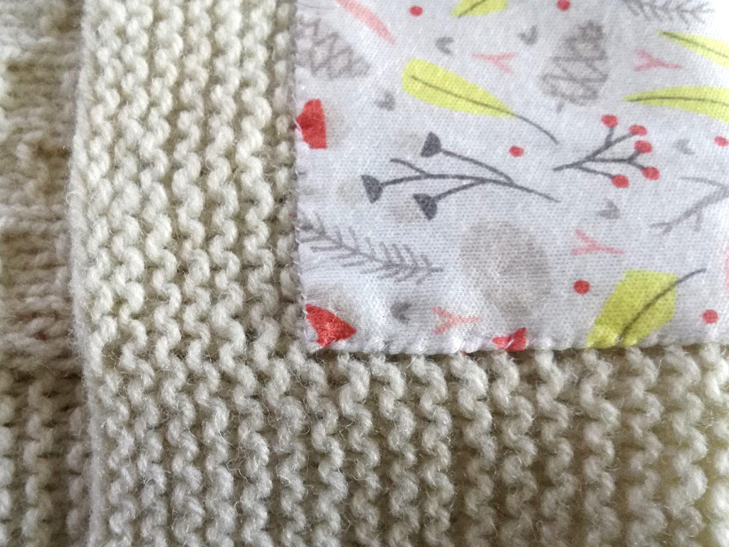 couverture naissance 9 mois tricoter indispensables bébé lili comme tout